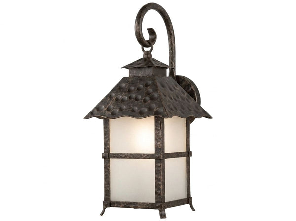 Pagoda Outdoor Wall Lantern