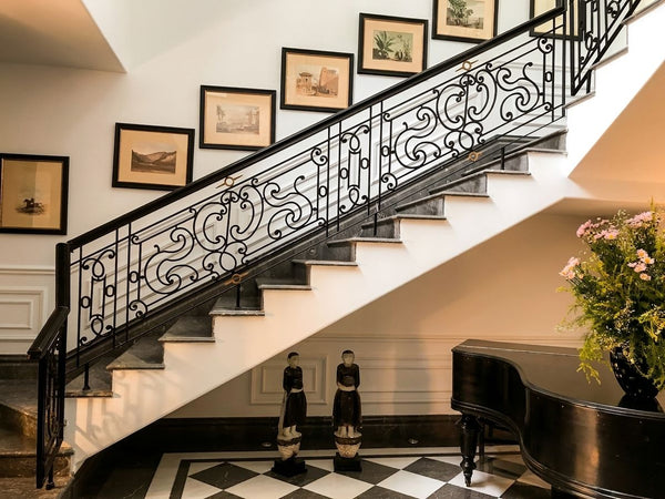 Parisian Scroll Staircase