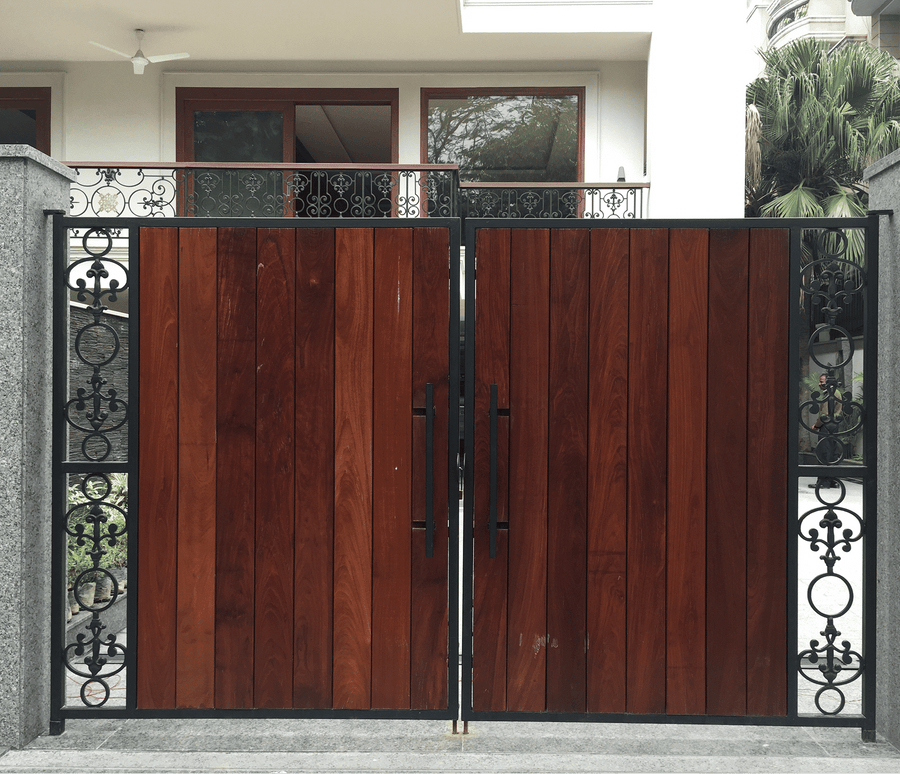 Rosewood & Iron