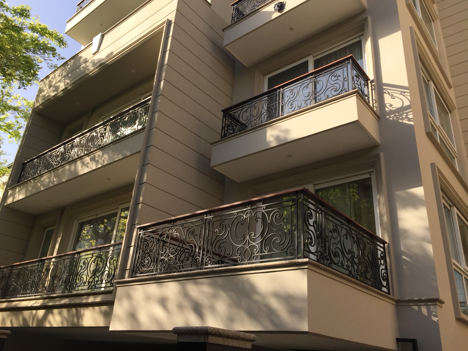 Bronze Scroll Facade Rail